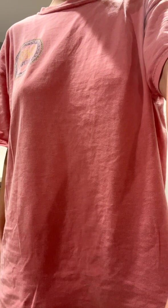 Giving you the rear and front view <3