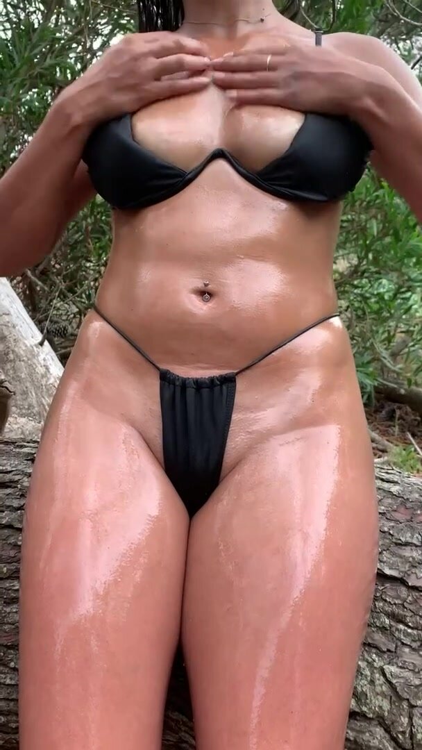 I think I need help oiling my ass