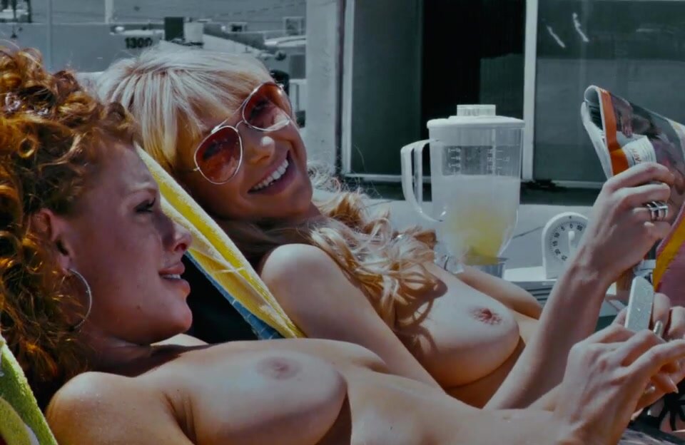 Laura Prepon in Lay the Favorite