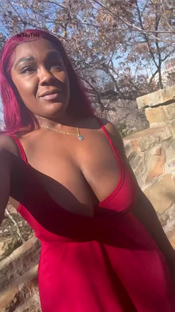 Such a nice day to show off my body