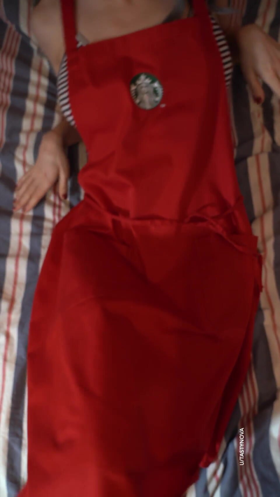 I love pronebone so let this 5'2 slut flip over