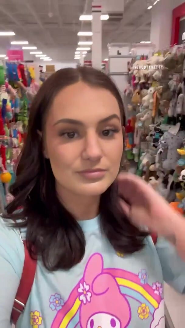 This girl right being me had no idea