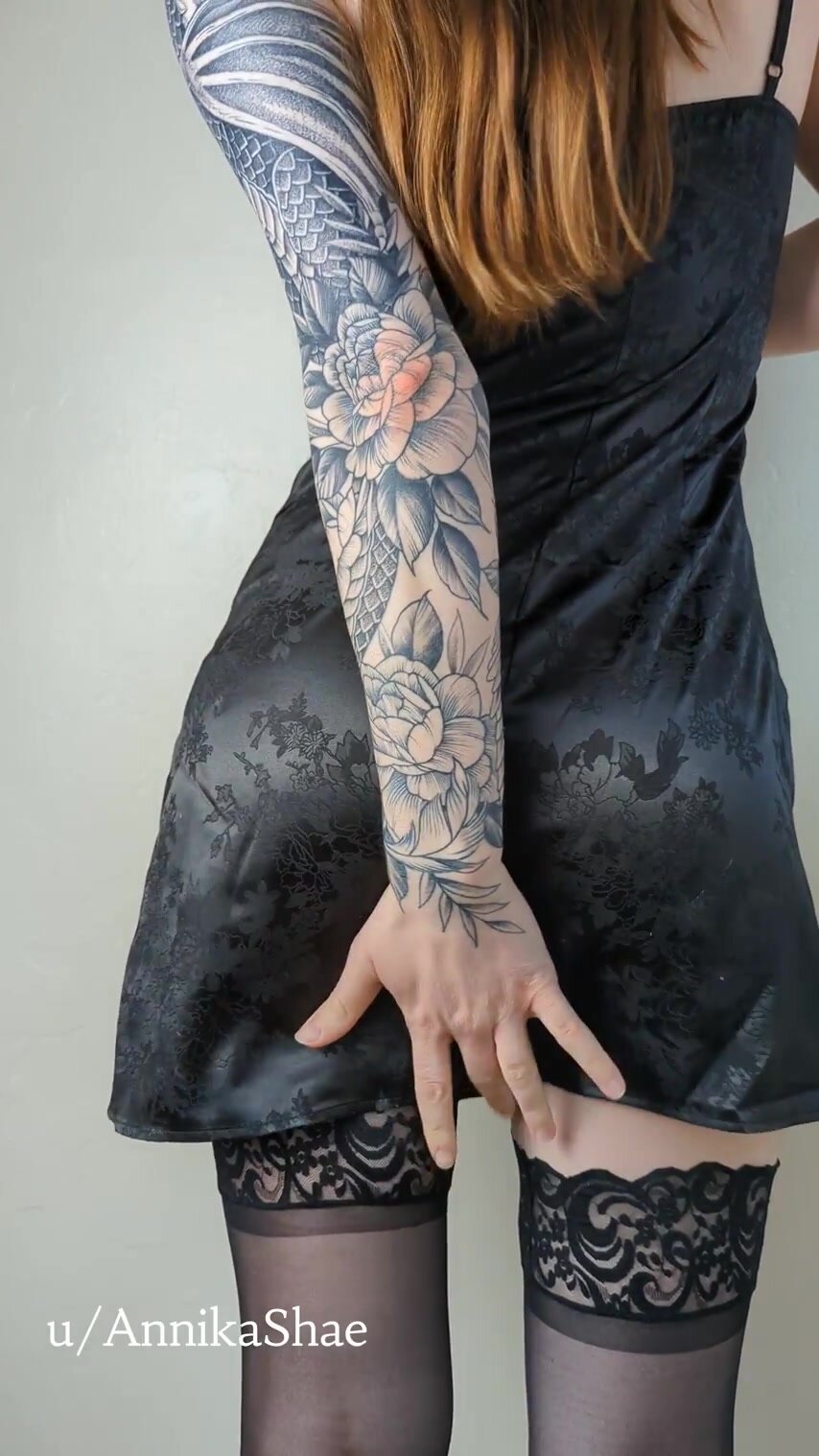 Please insert face between cheeks