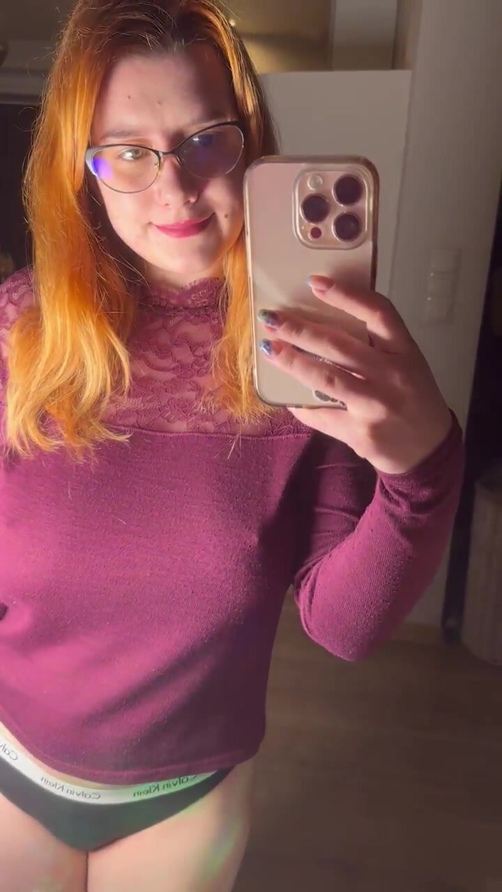 No bra office day, maybe i will get lucky