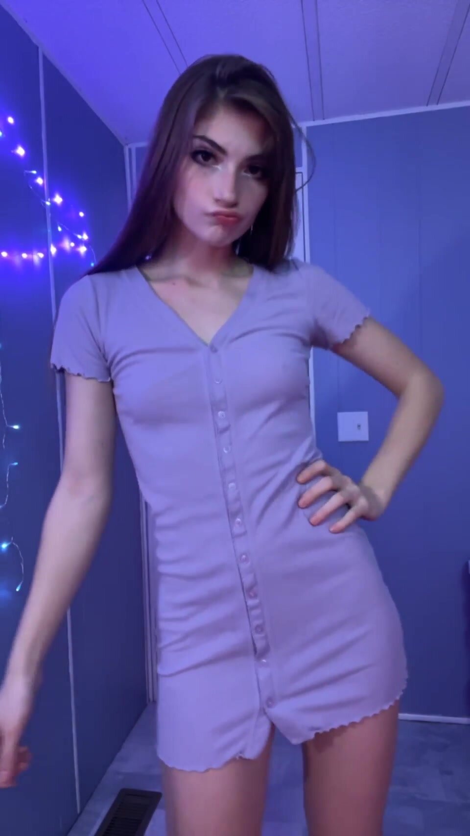 Tiny body mad butt