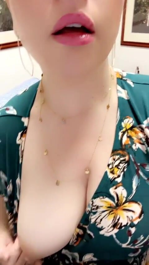 First Post here. This MILF felt like getting naughty at work - Come meet me in my office.