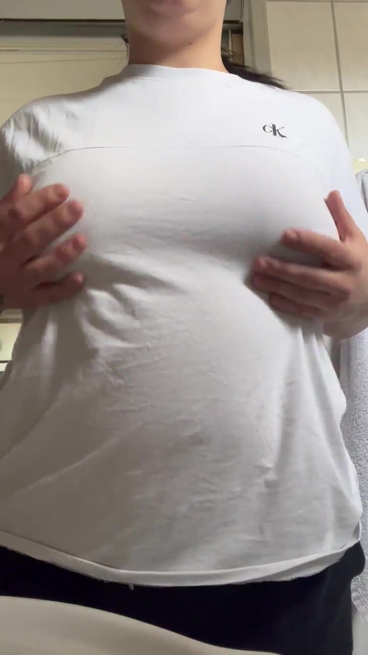 Can I fill your phone with my nudes?