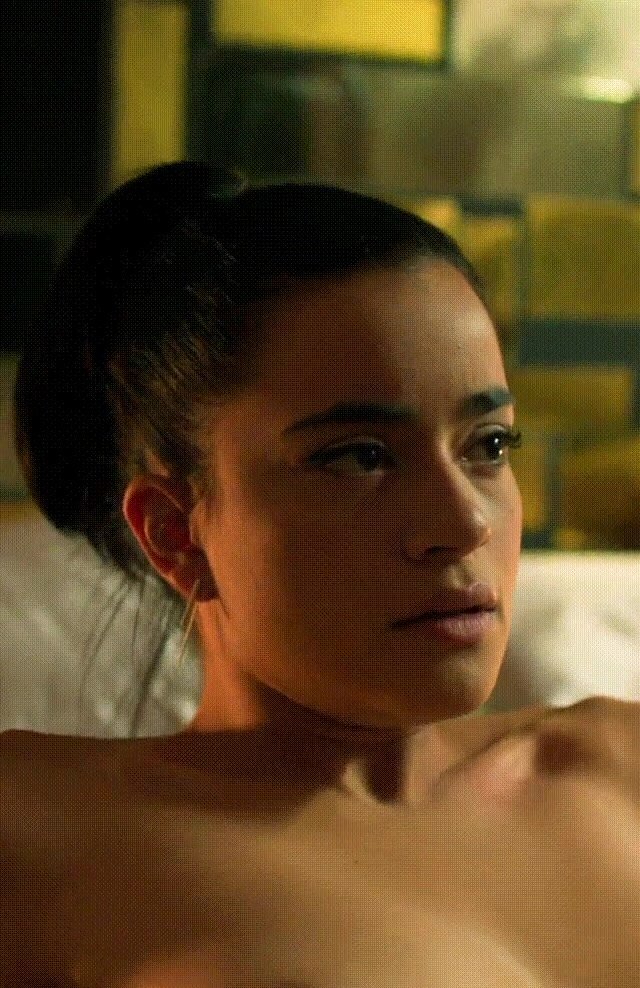 Paulina Gaitan - Diablo Guardian