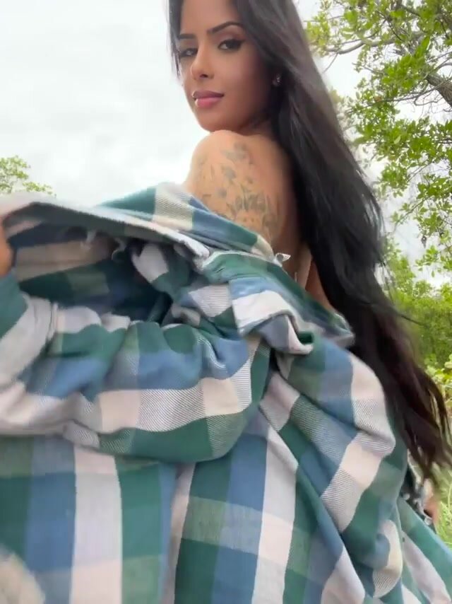 would i make you take a second look?