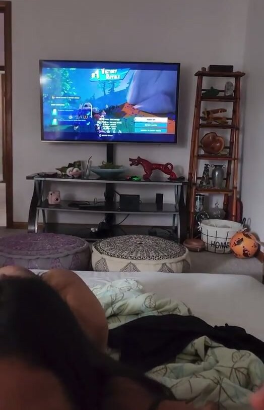 What game would you play while I suck your cock?