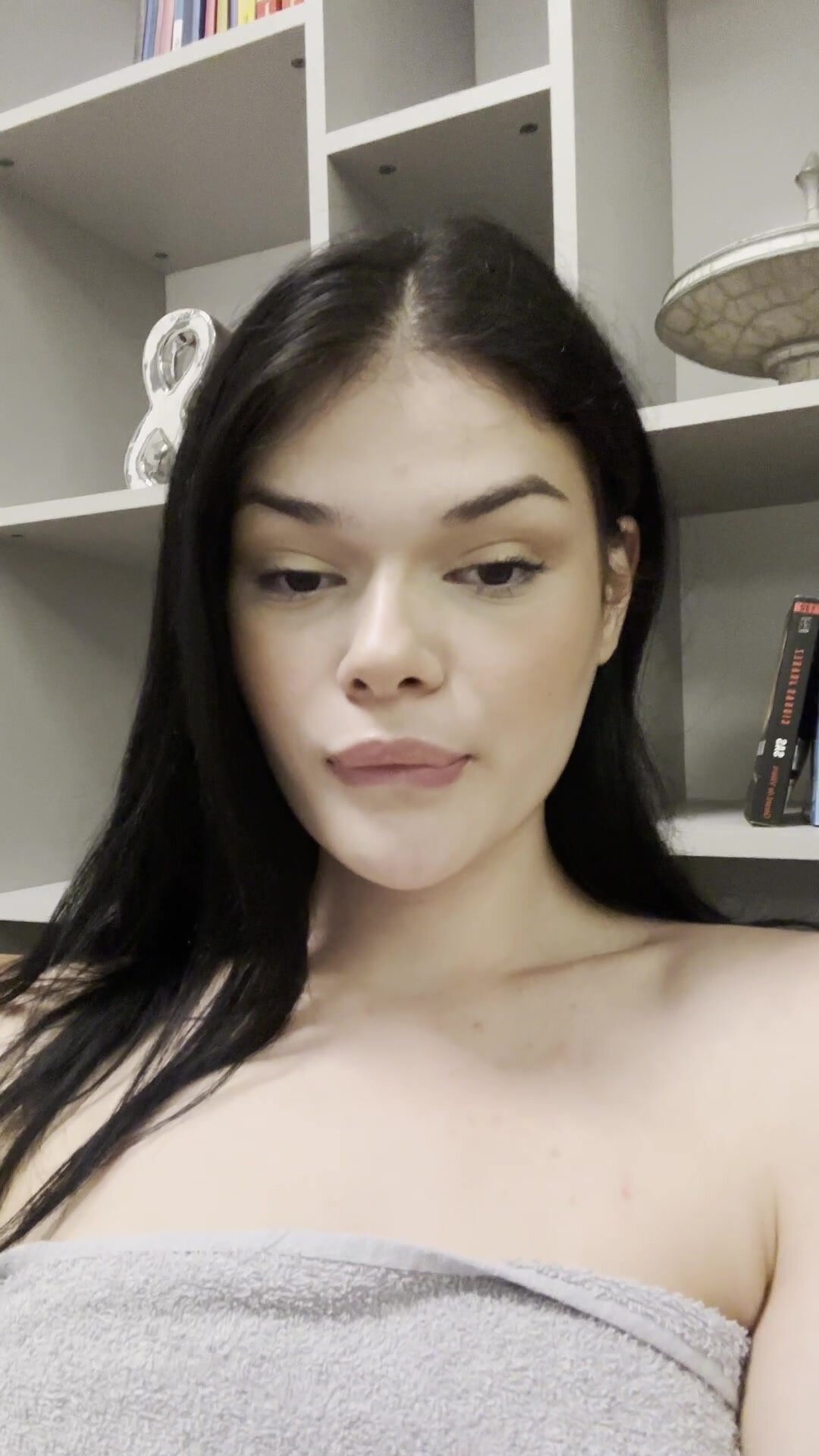 love showing off my boobs