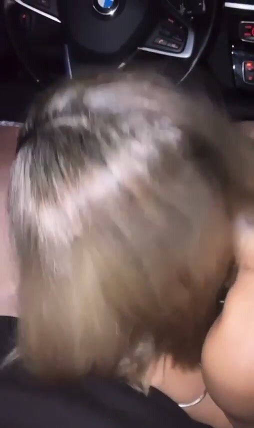 I’m a big believer that if a man buys you dinner, you should thank him with a a blowjob