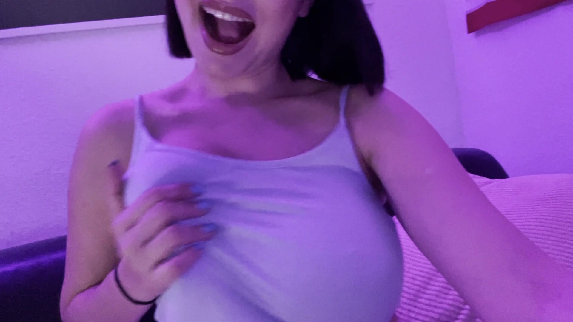 i bet your hand is too small for one boob