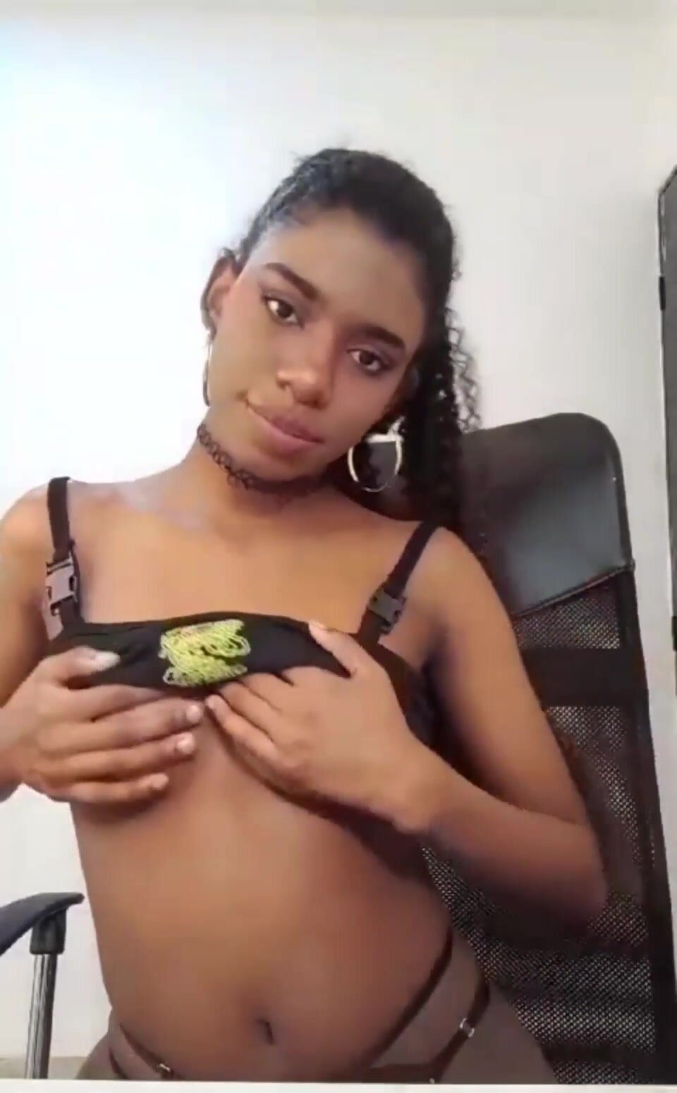 Can I be your secret intimate girlfriend