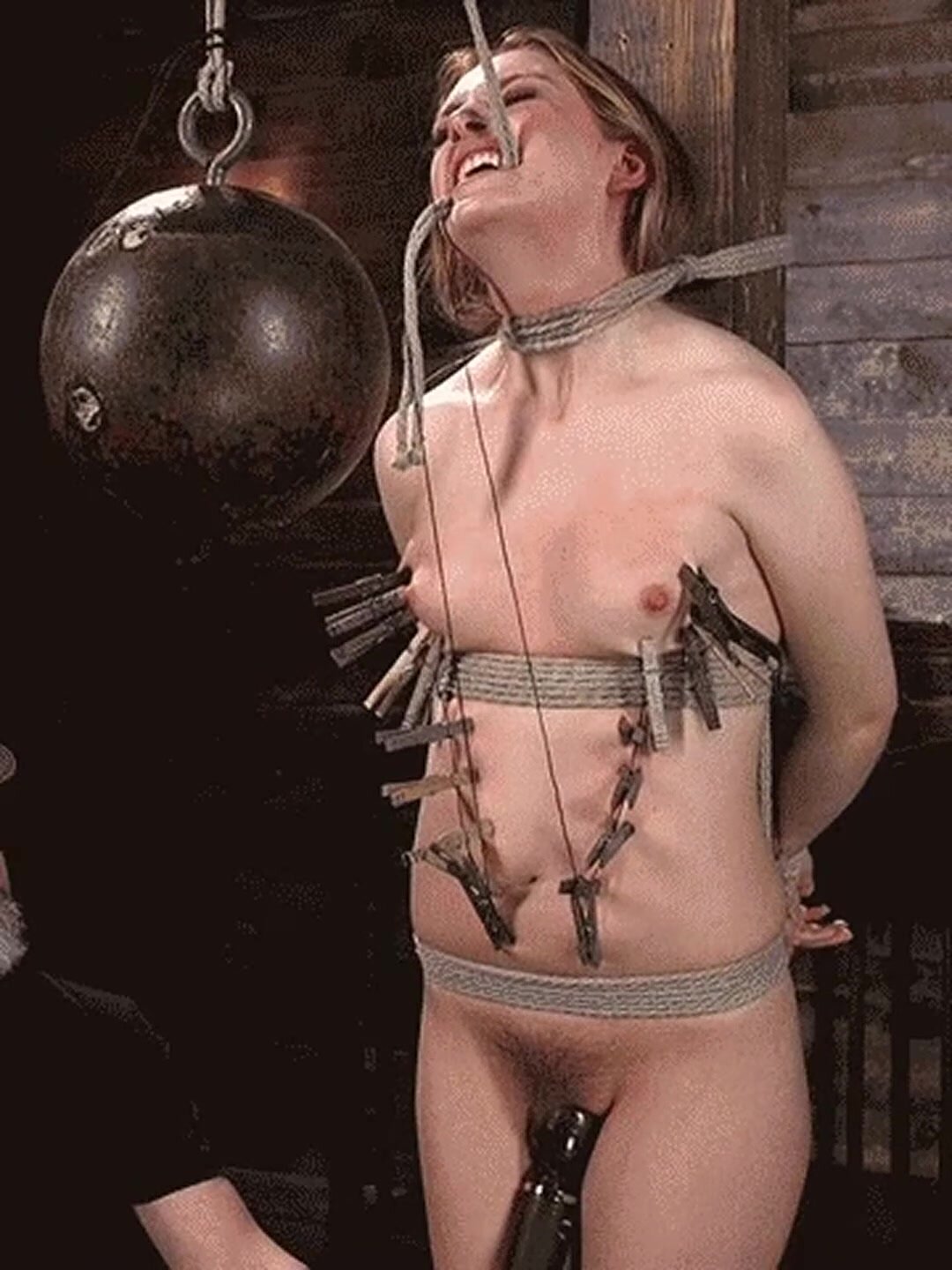 One drop loud scream