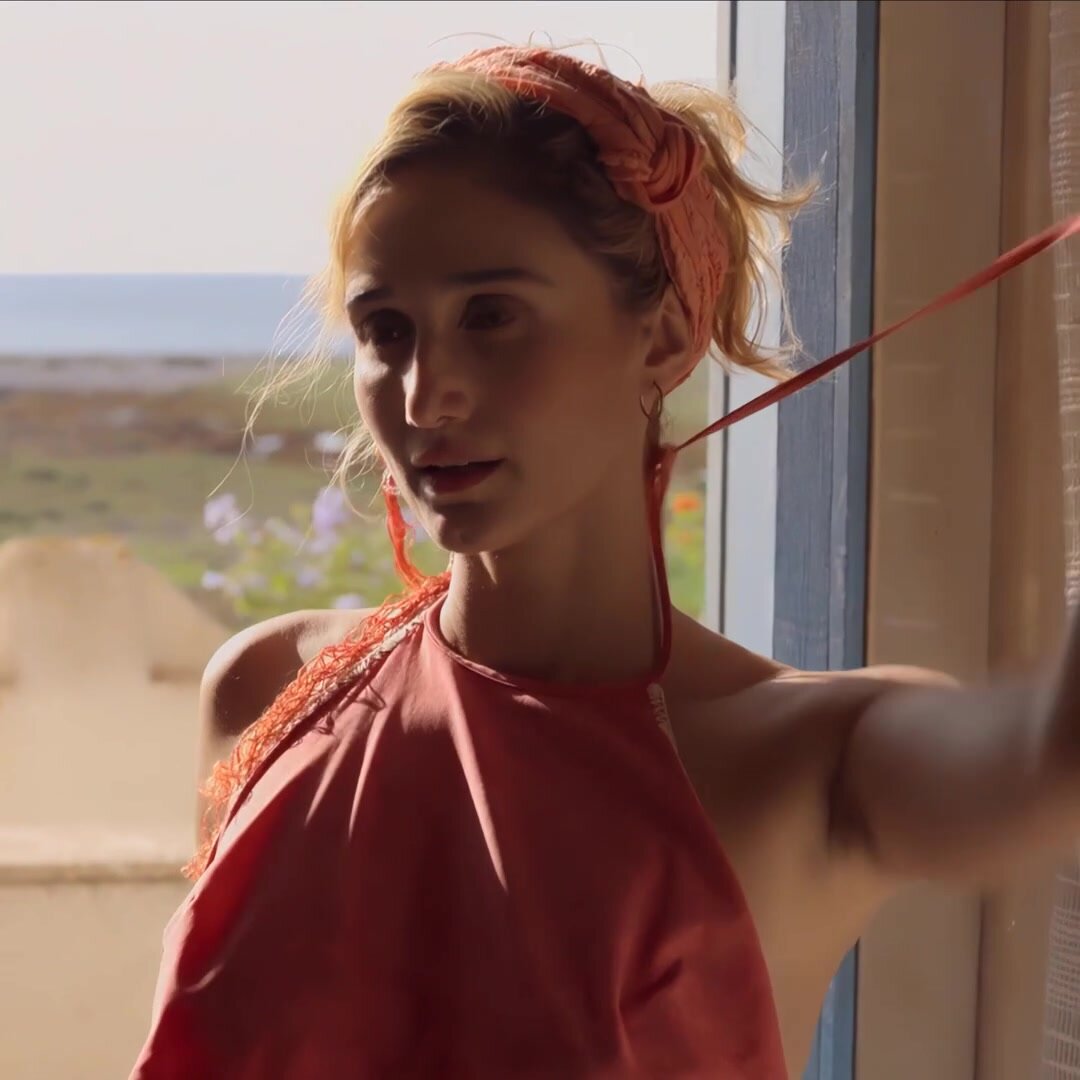 Linda Caridi - Perfect full Italian plots in "Supersex"