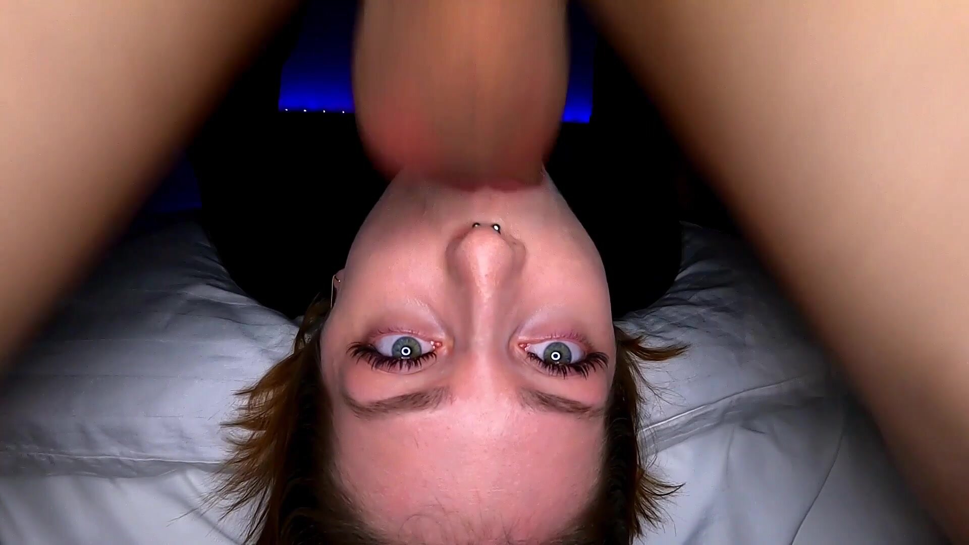 Fuck mouth Upside Down
