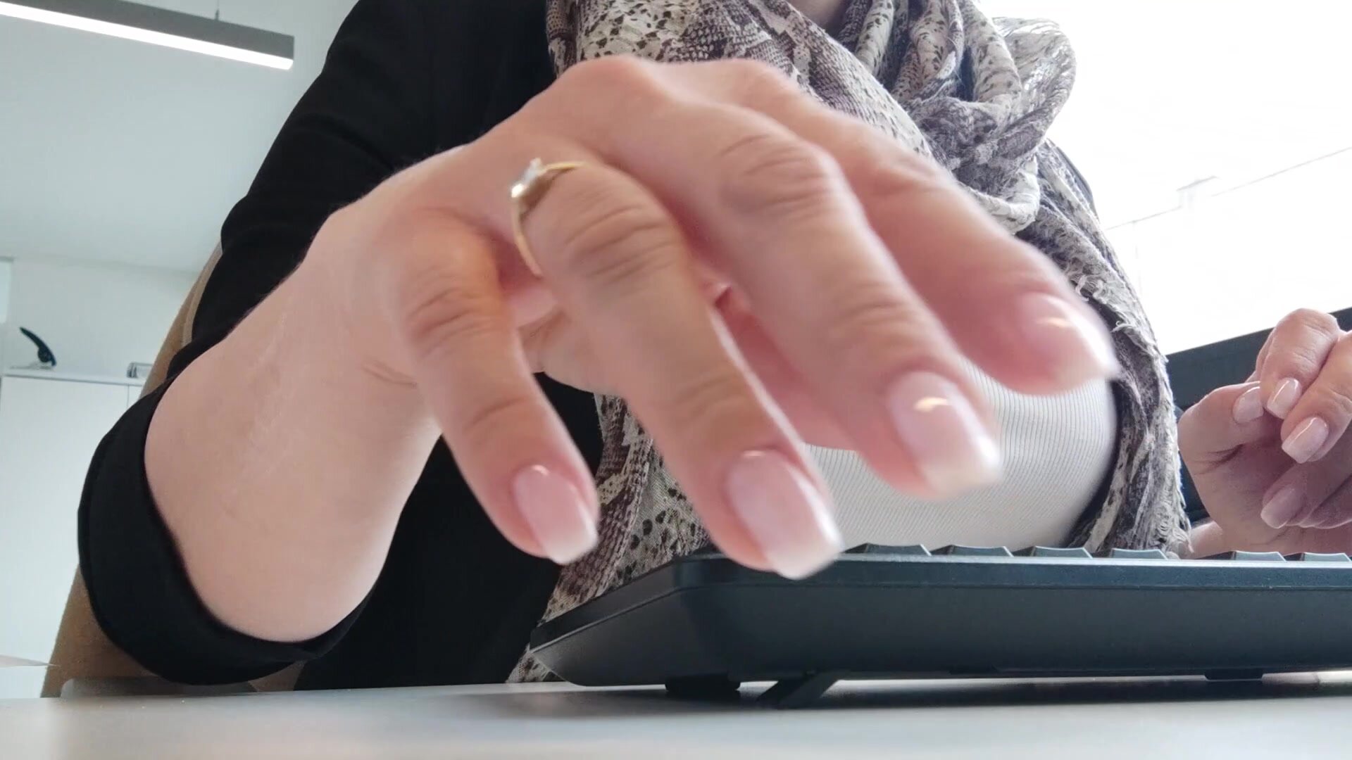 My coworkers were present next to me in the office while recording this video for you