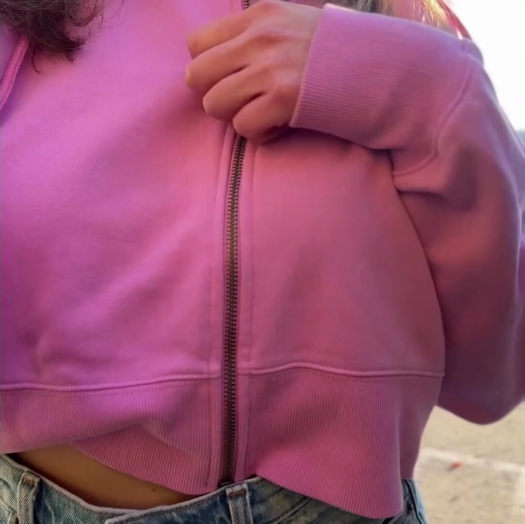 I may be a mom of 3, but I still like to flash my tits