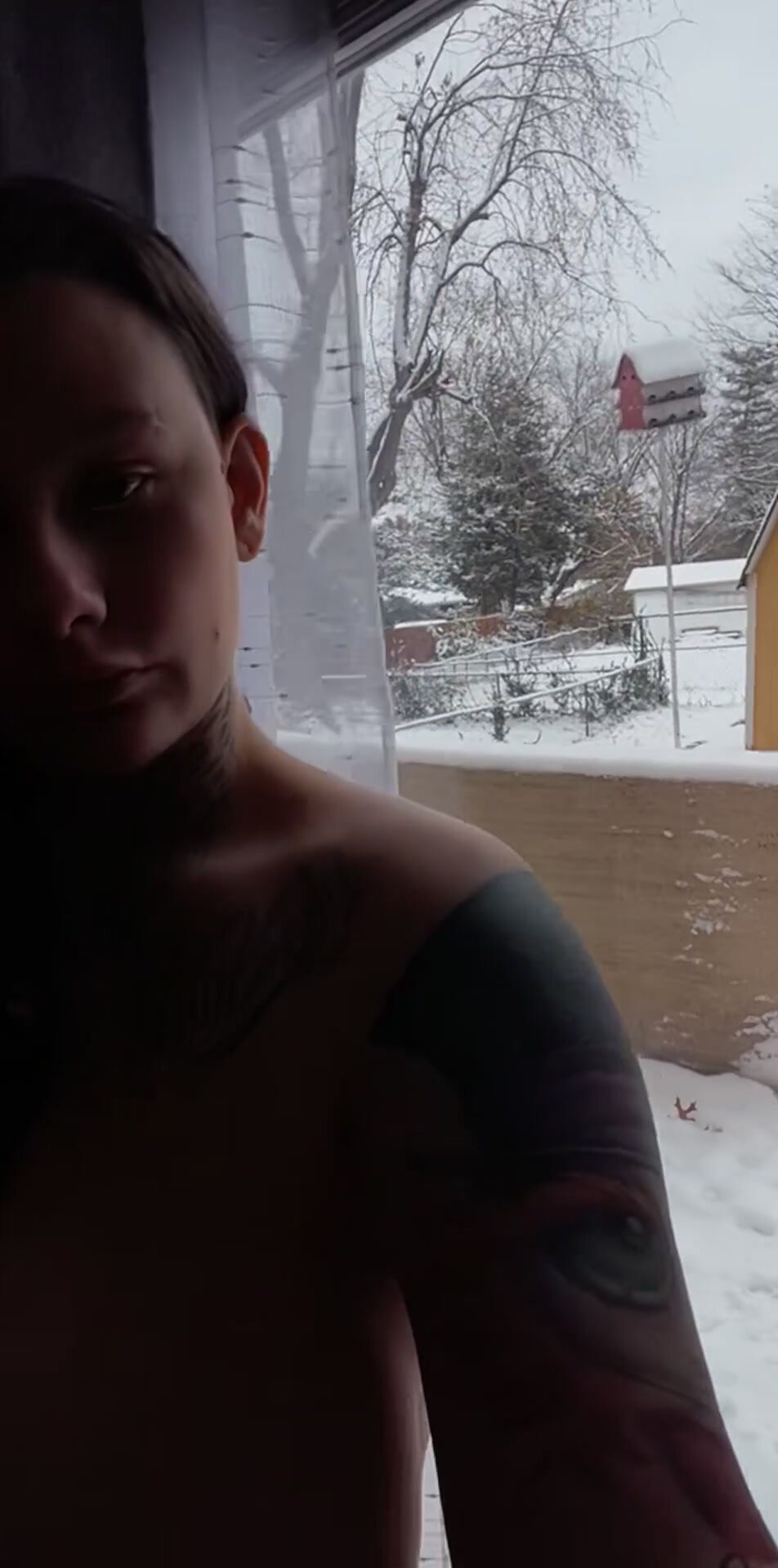 Wanna play in the snow with me