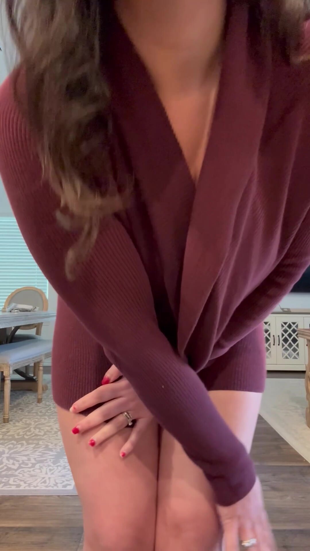 Just a regular mom addicted to getting you hard