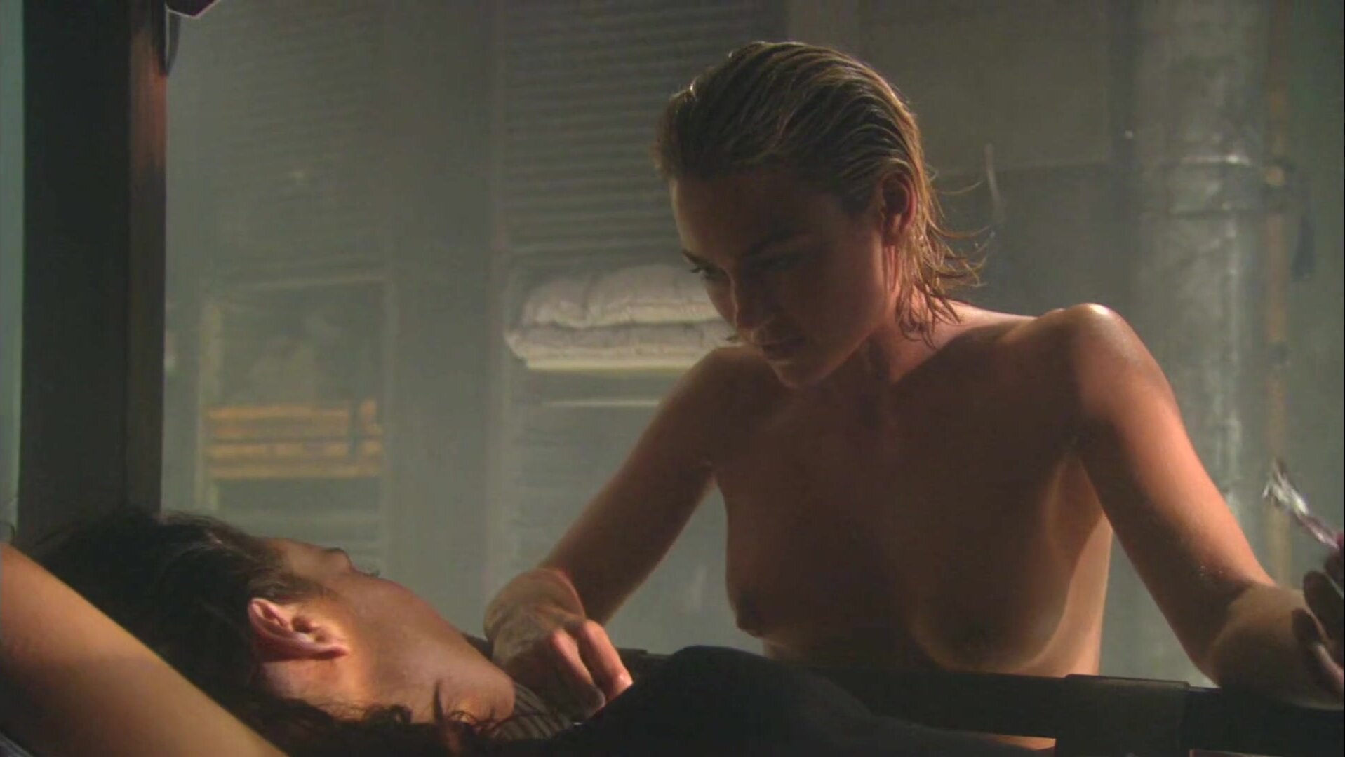 Kelly Carlson - Starship Troopers 2 Hero Of the Federation