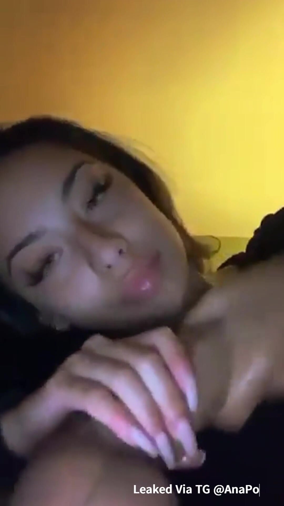 Howly shit she's pretty