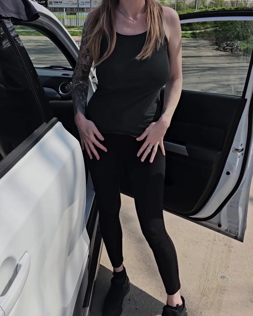 Lost a dare so I had to change in the parking lot.. a couple saw it lol