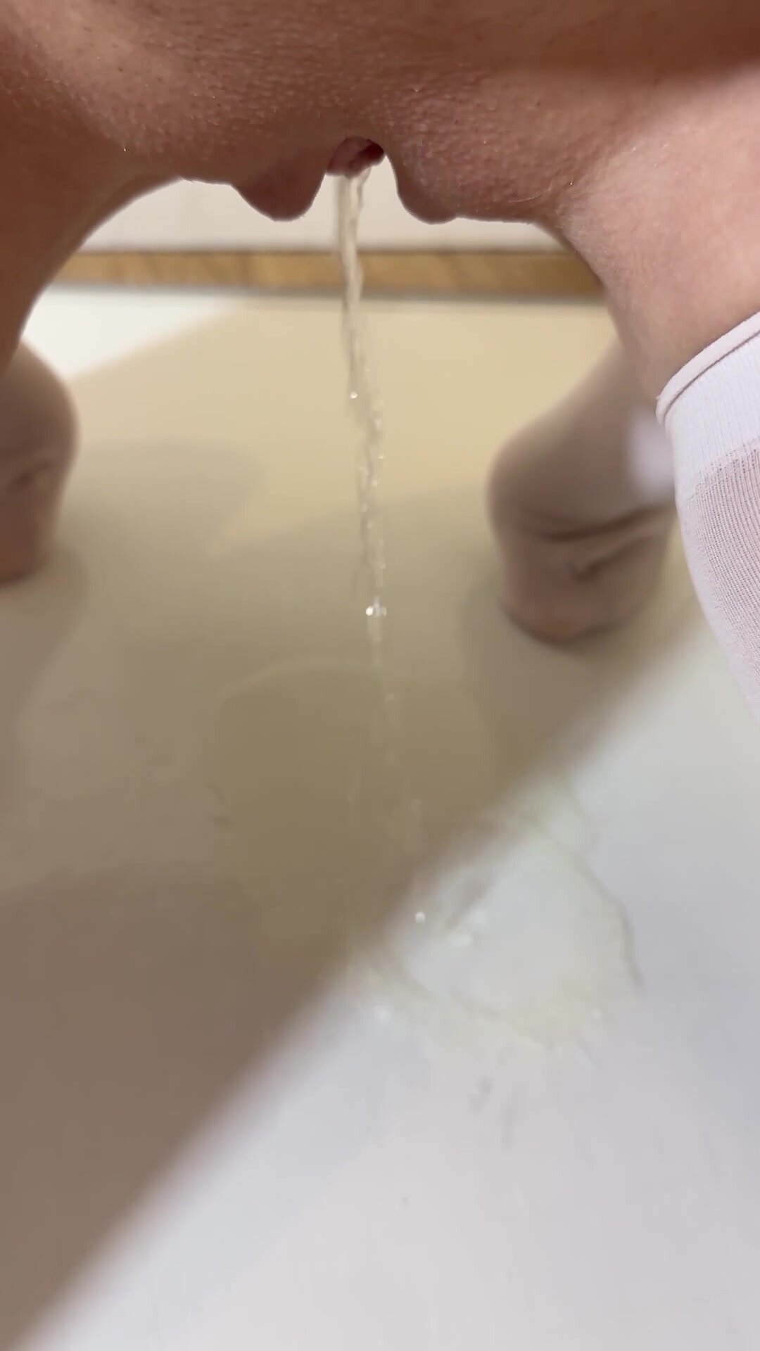 How badly do you wanna wrap your lips around it?