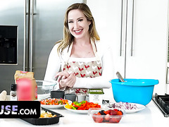 Stepmom Becomes Freeuse Slut Who Loves to Fuck