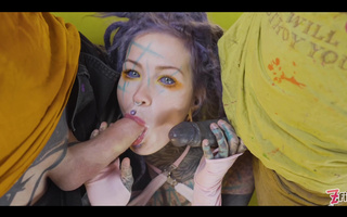 Altie Anuskatzz’s Asshole Cracked During Wild Double Penetration