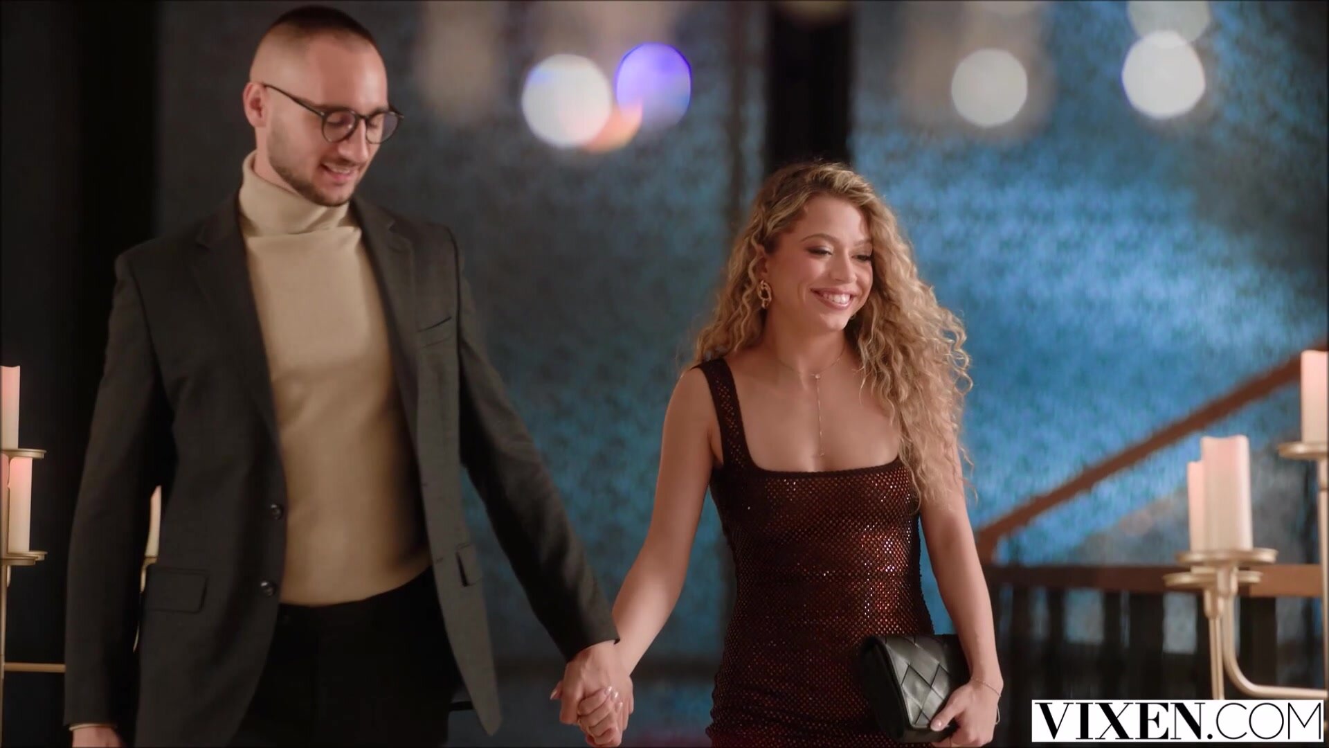 Stunning Blonde Has The Most Intense Orgasms