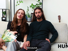 Her loser boyfriend jus wants to watch his girl getting pounded