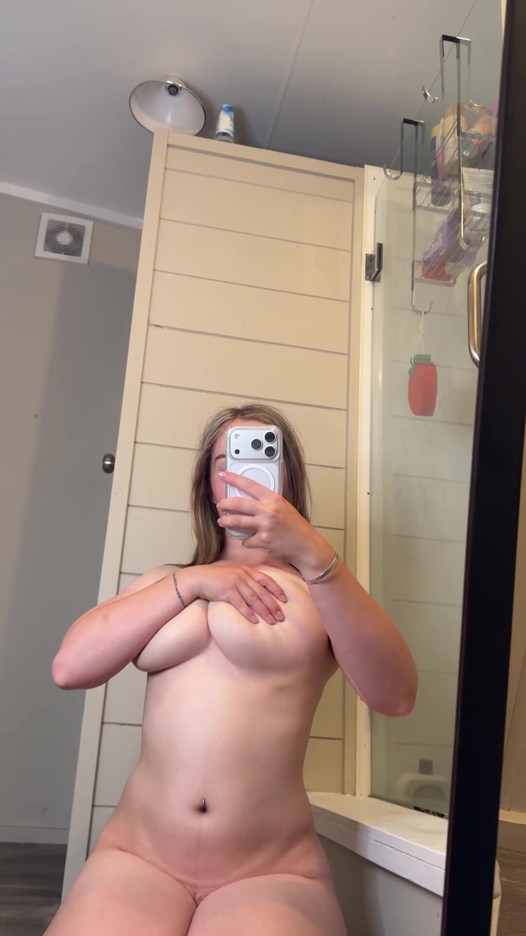 Dropping my Natural tits out
