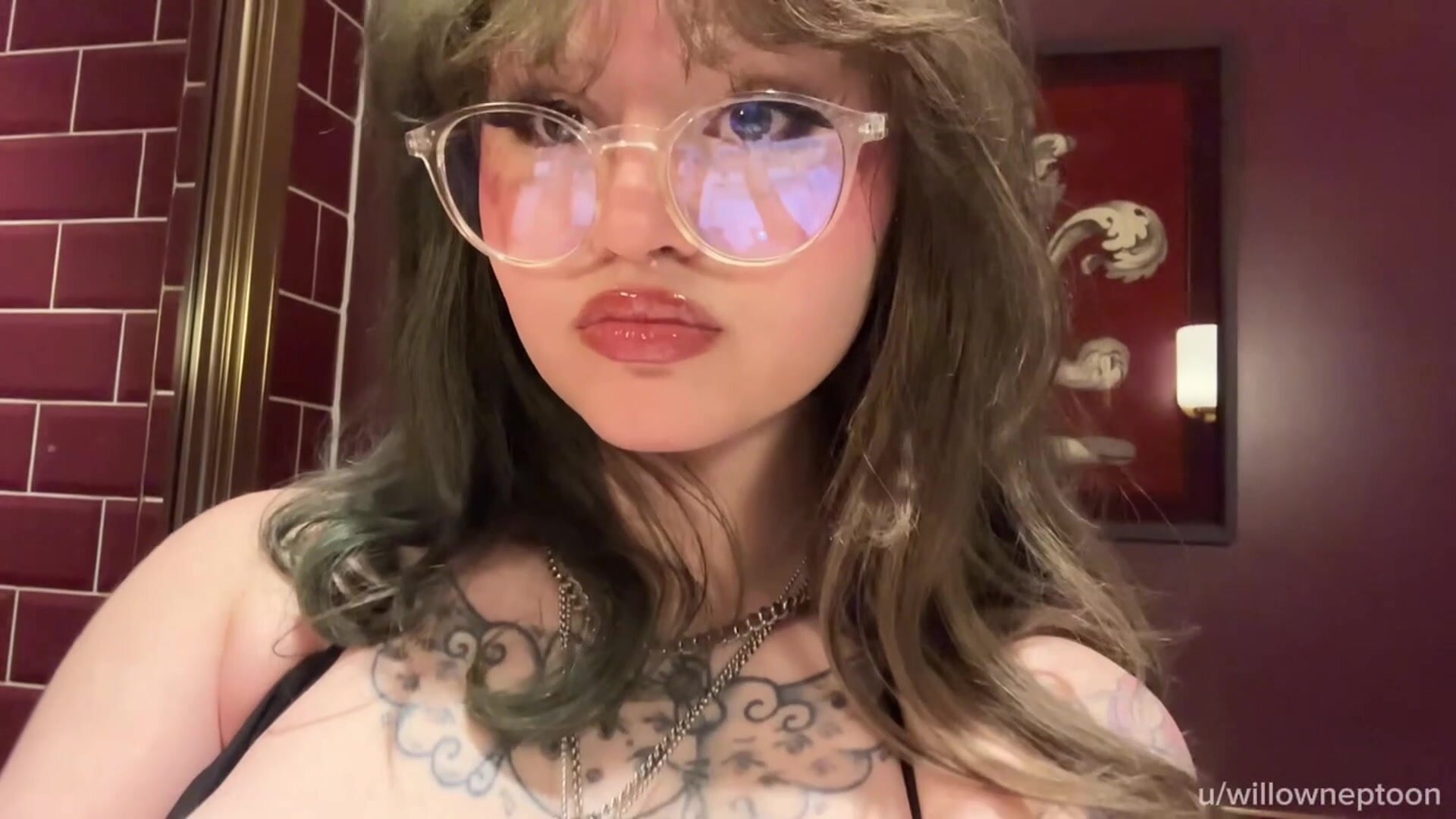 be careful, these tits have been known to lure sailors to their doom