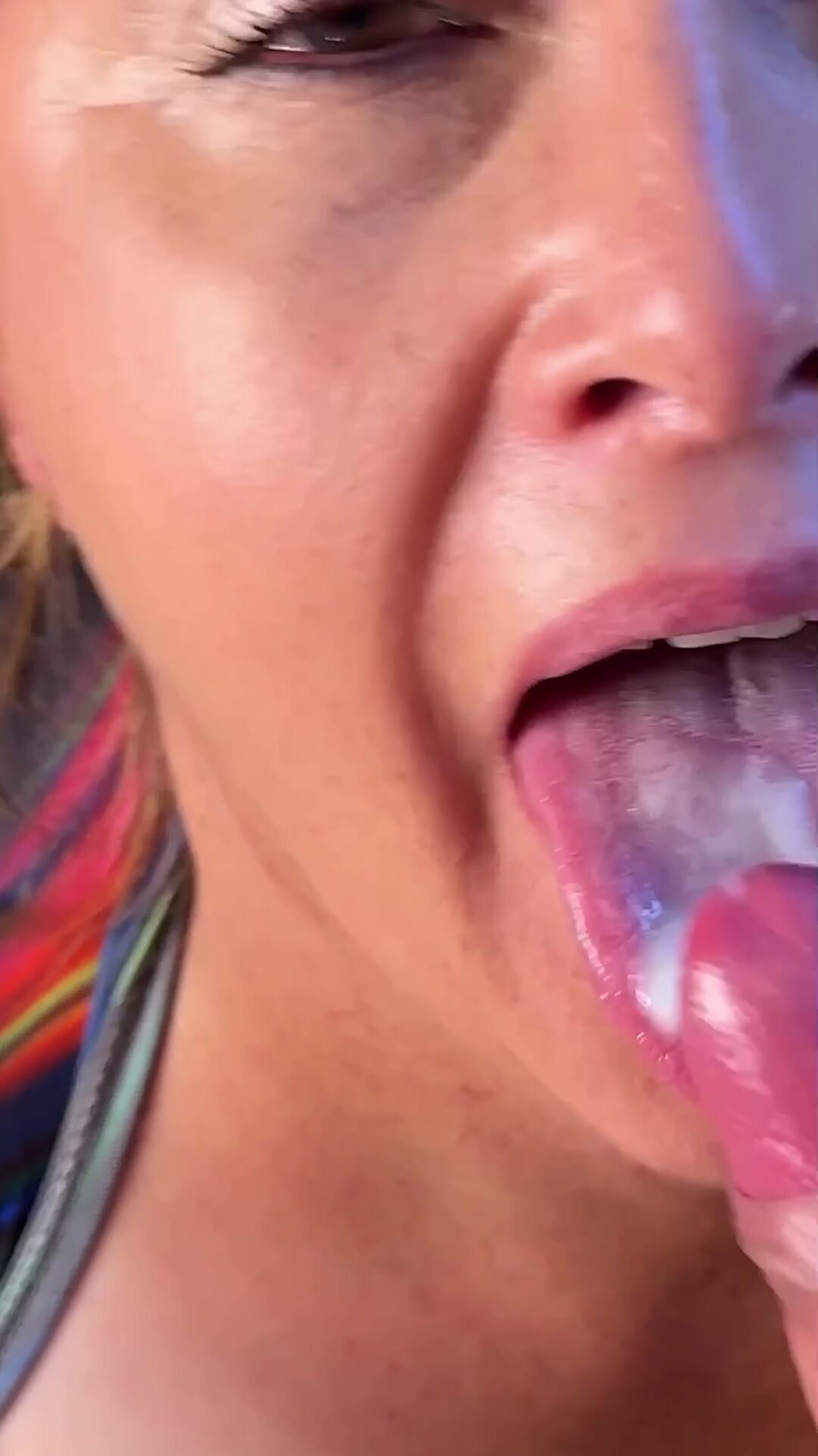 Cum all over my tongue!