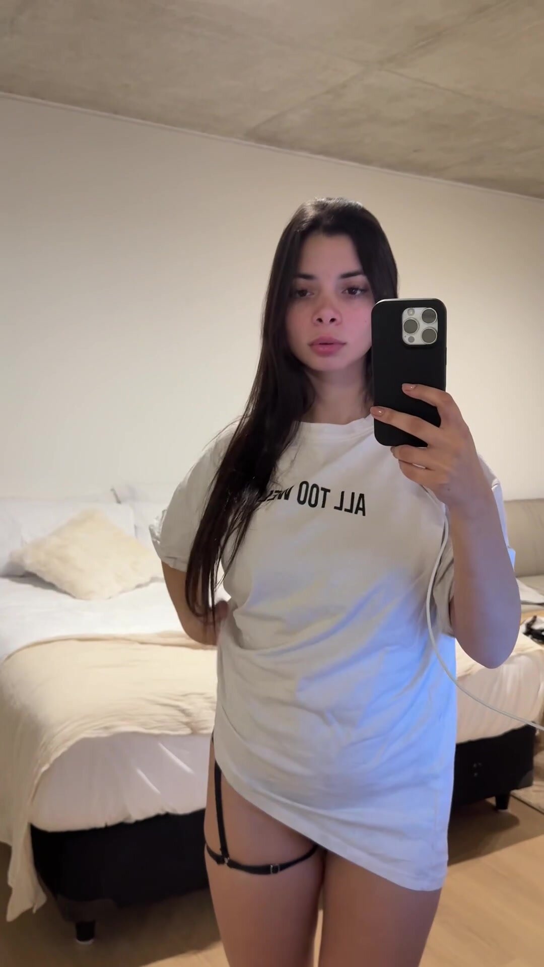 Baggy shirt hides more than you think