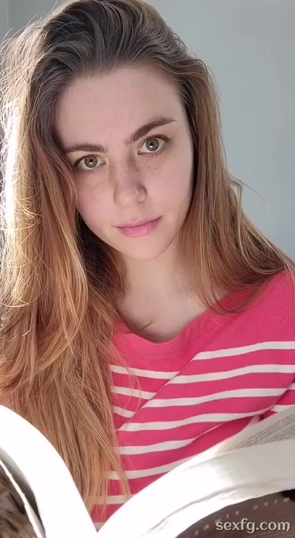 Book, smile, drop da bombs