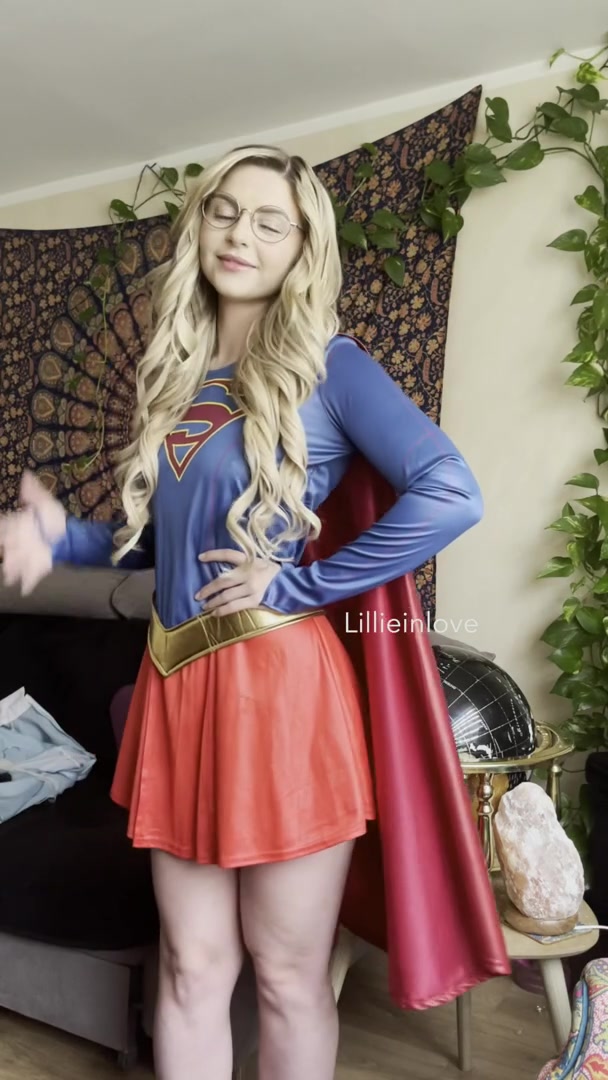 Super-Girl Lillieinlove DC