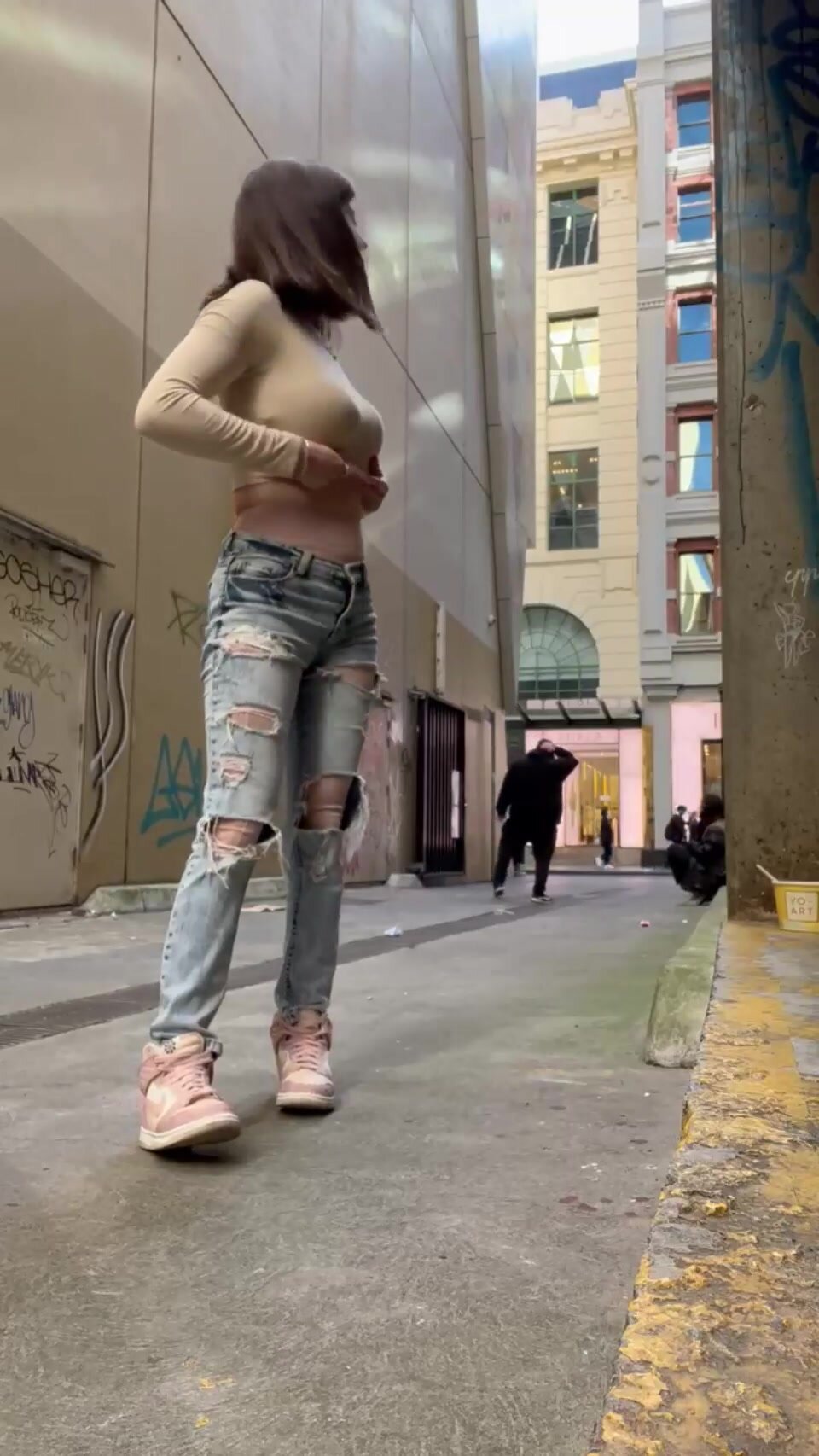 went to Melbourne for a holiday and had to bounce my tits in a laneway