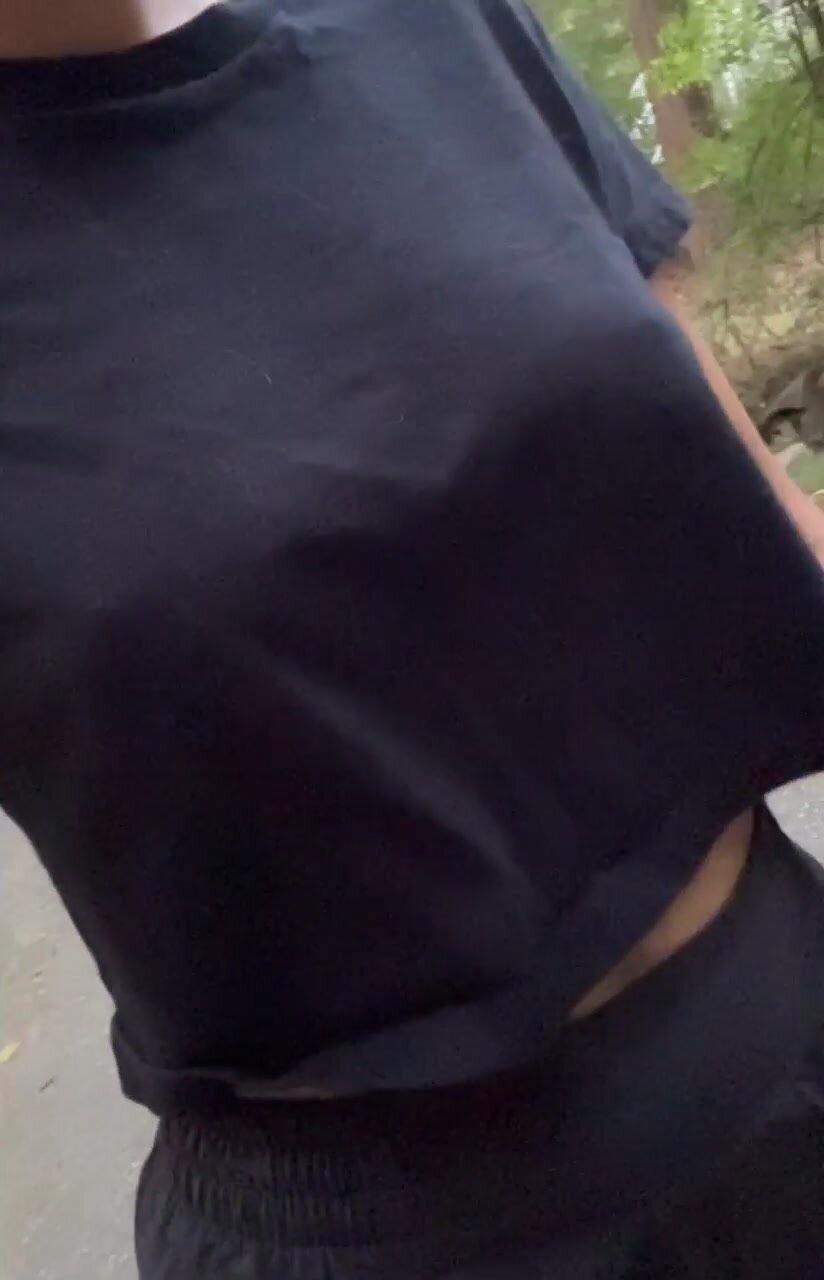 Wanna go on a stroll with me? ;)