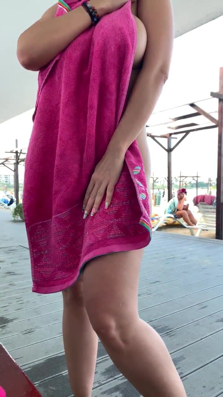 Flashing at the beach