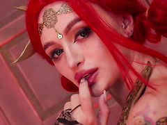 Leah Meow wants to cosplay Triss from The Witcher