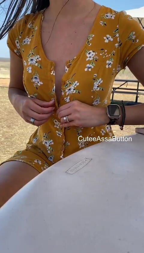 I love showing off my tits