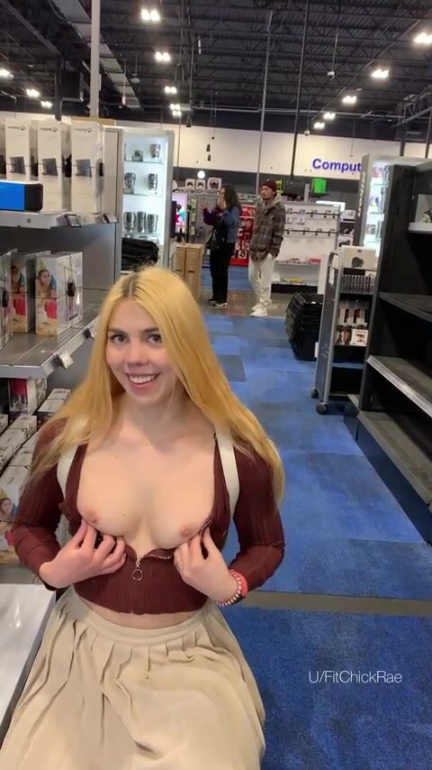 Busy day at Best Buy