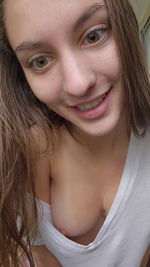 playing peek a boo with my tit;)